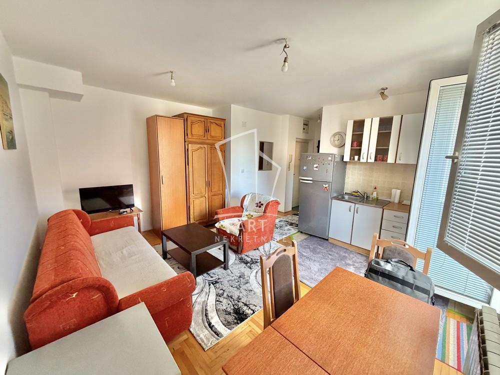 Glavna slika -Jovanke Radaković,  Stan za izdavanje, 24m2, 350€