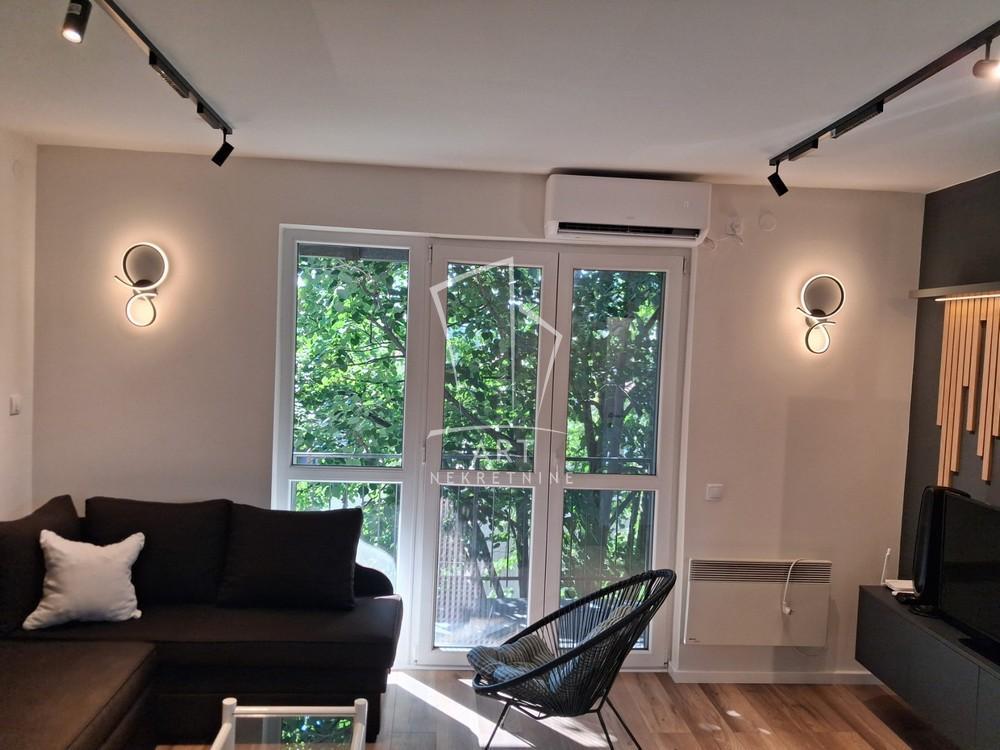 Glavna slika -Ljubostinjska, Dvosoban stan za izdavanje, 29m2, 850€