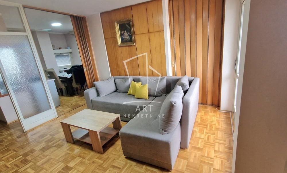 Slika 2 - Bulevar Arsenija Čarnojevića, Trosoban stan za izdavanje, 70m2, 600€