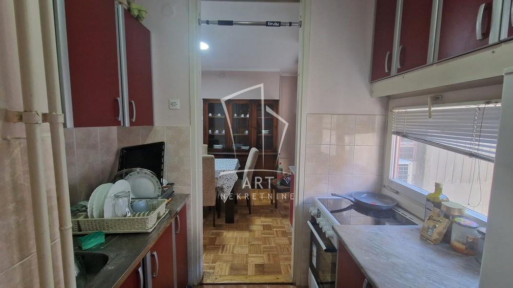 Slika 3 - Bulevar Arsenija Čarnojevića, Trosoban stan za izdavanje, 70m2, 600€
