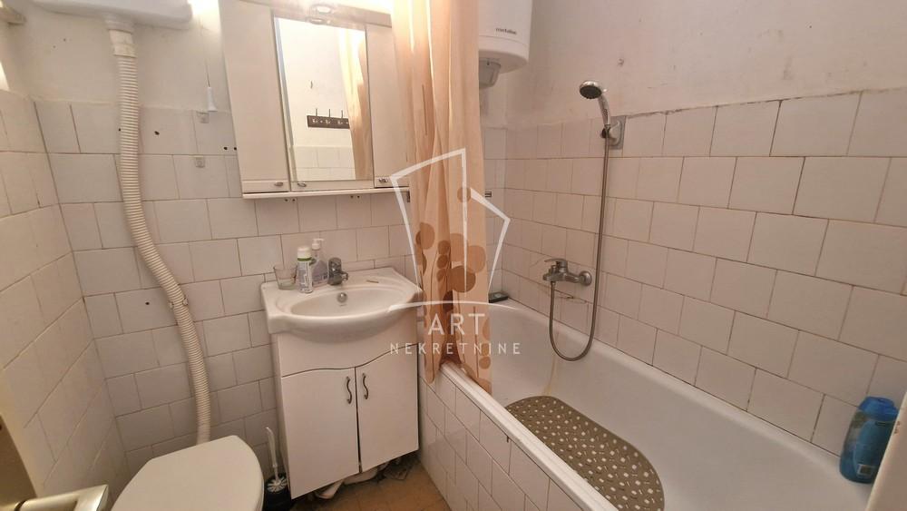Slika 8 - Bulevar Arsenija Čarnojevića, Trosoban stan za izdavanje, 70m2, 600€