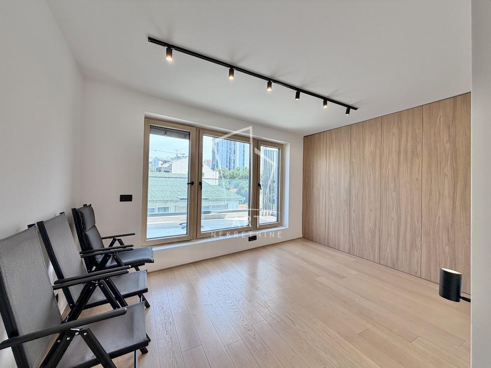 Slika 7 - Sazonova, Trosoban stan za izdavanje, 132m2, 1.600€