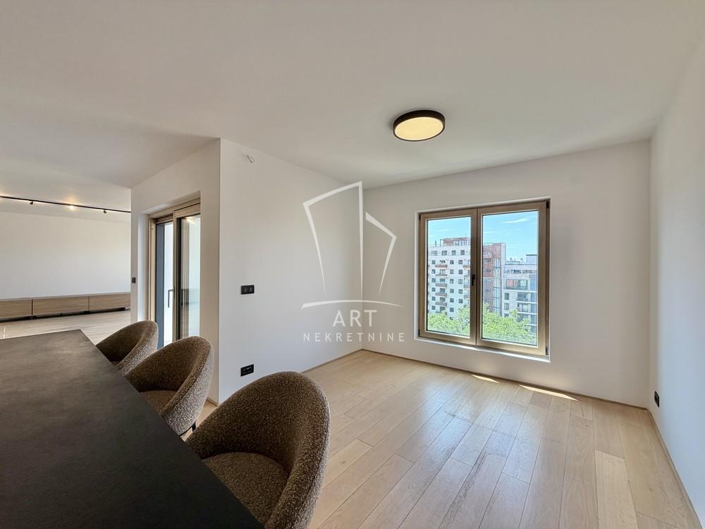 Slika 4 - Sazonova, Trosoban stan za izdavanje, 132m2, 1.600€