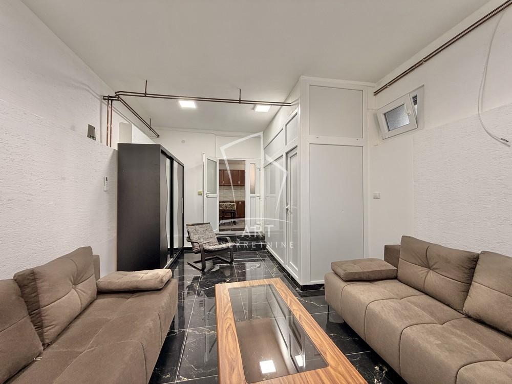 Slika 1 - Zabrđanska, Jednosoban stan za izdavanje, 42m2, 300€