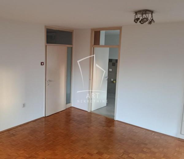 Slika 5 - Jurija Gagarina, Trosoban stan za izdavanje, 76m2, 750€