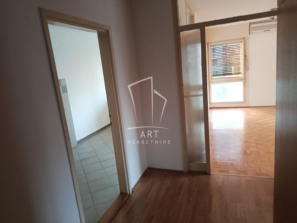 Slika 7 - Jurija Gagarina, Trosoban stan za izdavanje, 76m2, 750€