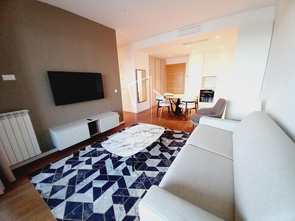 Slika 1 - Kneza Miloša, Dvosoban stan za izdavanje, 52m2, 1.150€
