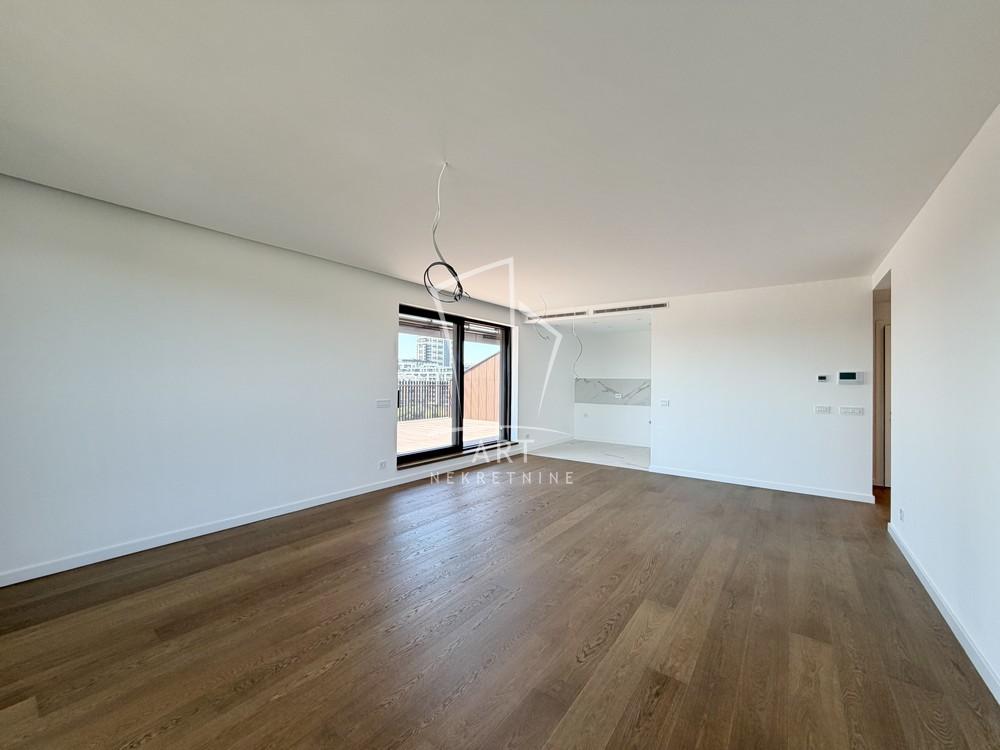 Slika 1 - Omladinskih brigada, Trosoban stan na prodaju, 170m2, 870.000€