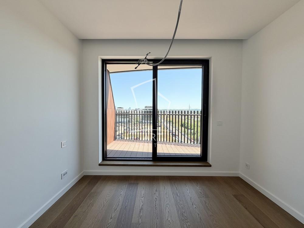 Slika 8 - Omladinskih brigada, Trosoban stan na prodaju, 170m2, 870.000€