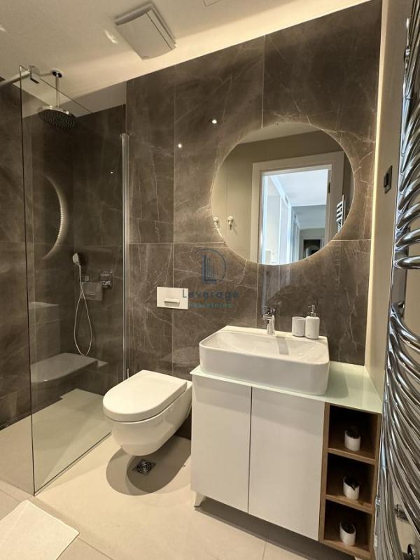 Slika 5 - Dvosoban stan za izdavanje, 50m2, 1.200€