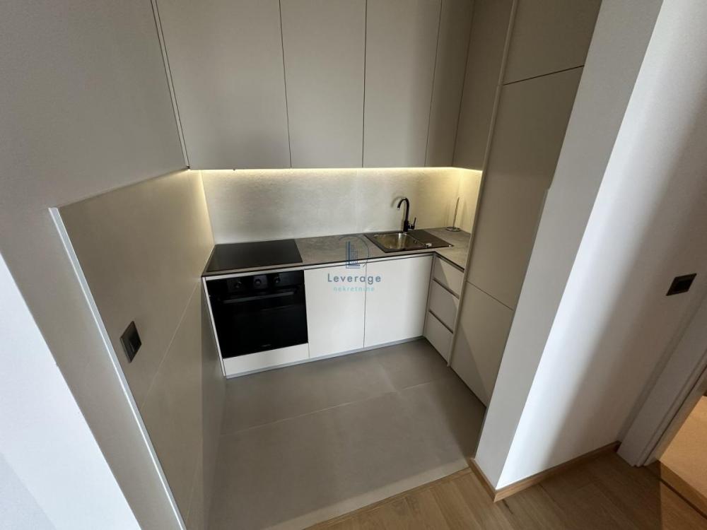 Slika 2 - Dvosoban stan za izdavanje, 50m2, 1.200€