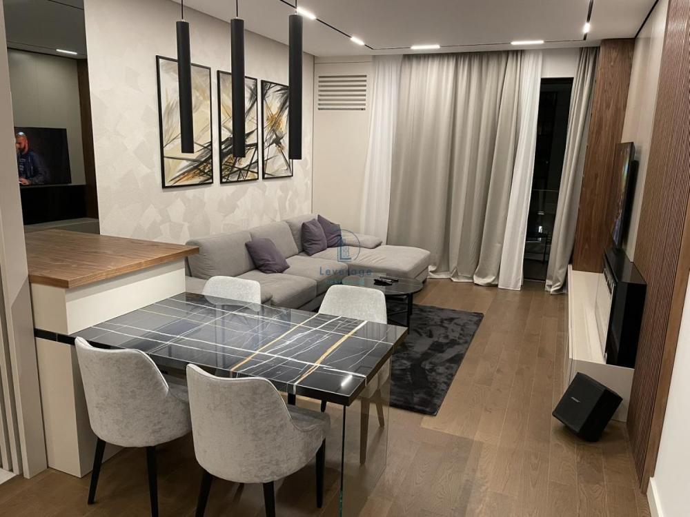 Glavna slika -Dvosoban stan za izdavanje, 71m2, 1.800€