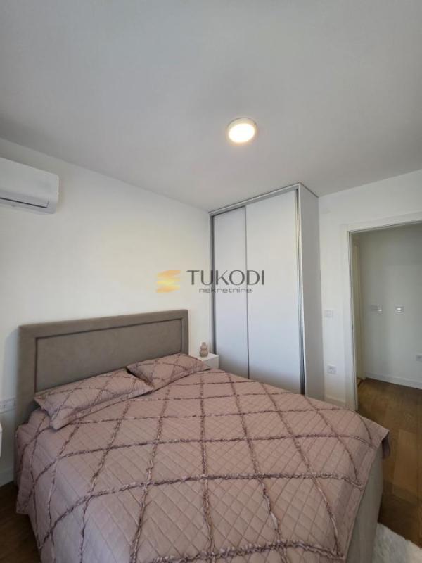 Slika 9 - Trosoban stan za izdavanje, 65m2, 1.200€