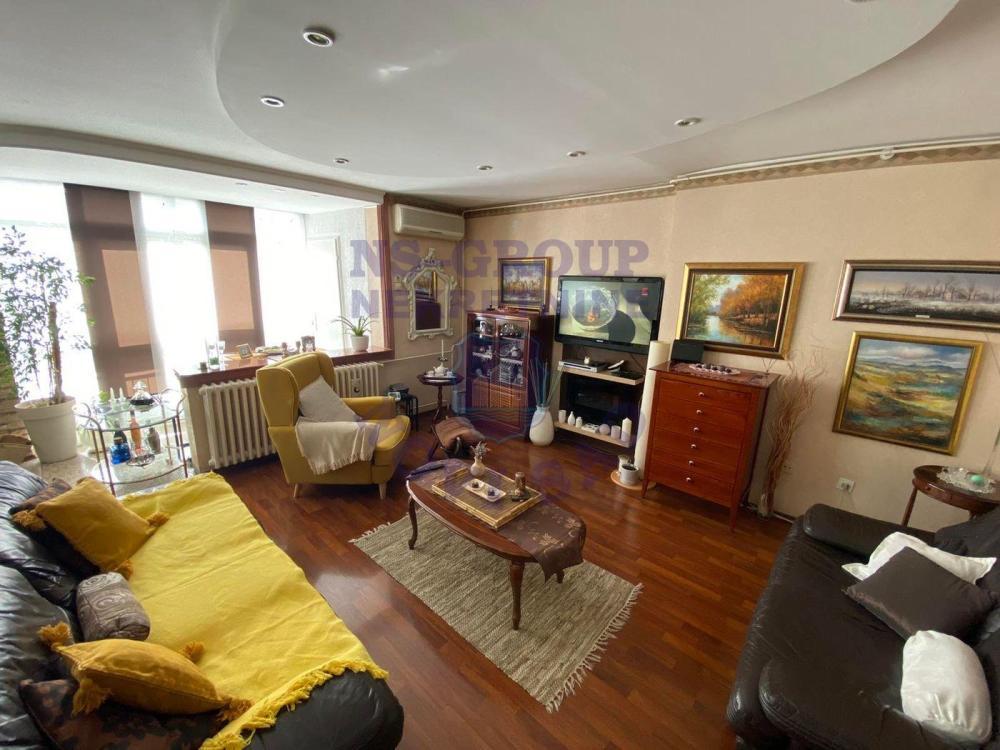 Glavna slika -Četvorosoban stan na prodaju, 84m2, 236.900€