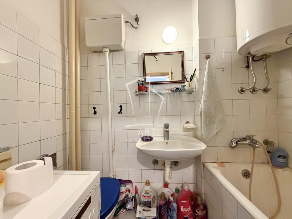 Slika 9 - Bulevar Kralja Aleksandra, Dvosoban stan na prodaju, 58m2, 225.000€