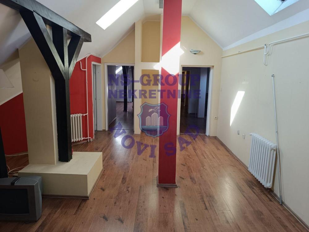 Glavna slika -Petosoban stan na prodaju, 133m2, 239.740€