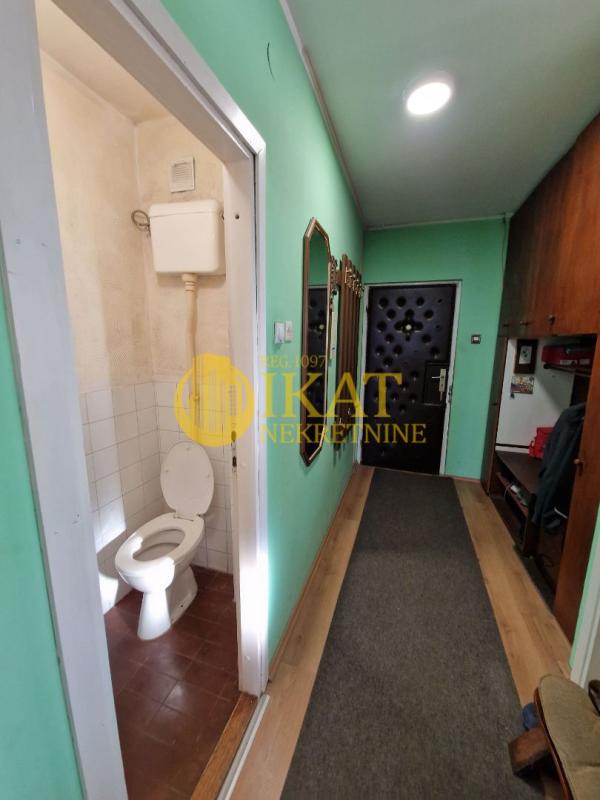 Slika 8 - Patrijarha Joanikija, Četvorosoban stan na prodaju, 87m2, 205.000€