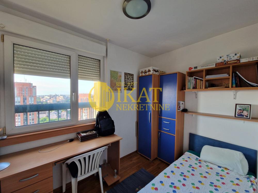 Slika 3 - Patrijarha Joanikija, Četvorosoban stan na prodaju, 87m2, 205.000€
