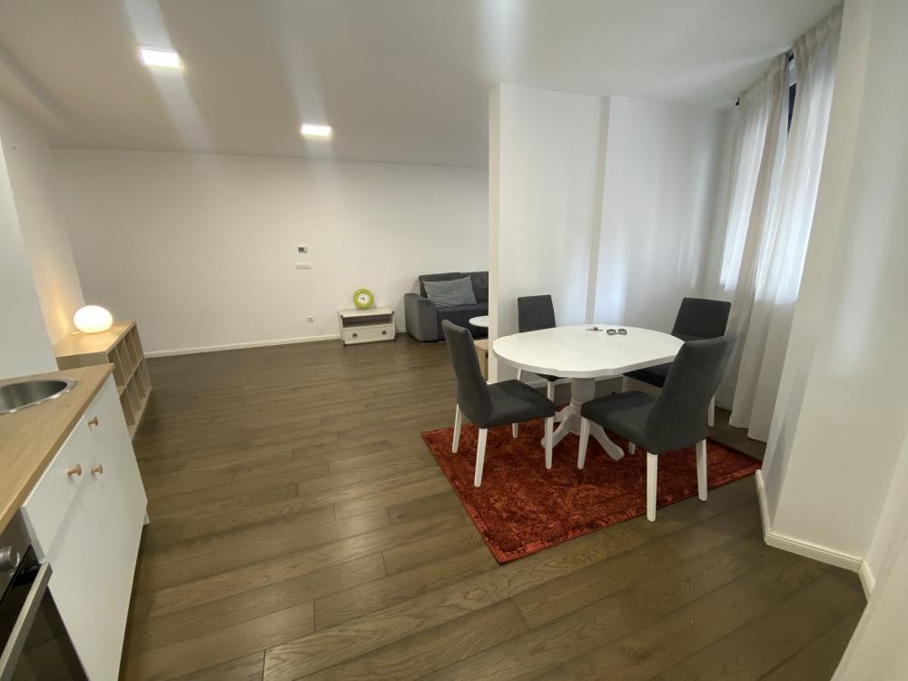 Slika 2 - Gospodara Vučića, Dvoiposoban stan za izdavanje, 77m2, 800€