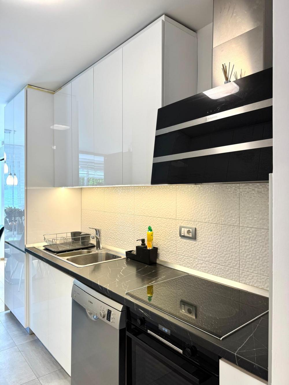 Slika 7 - Bulevar Kralja Aleksandra, Četvorosoban stan za izdavanje, 94m2, 1.200€