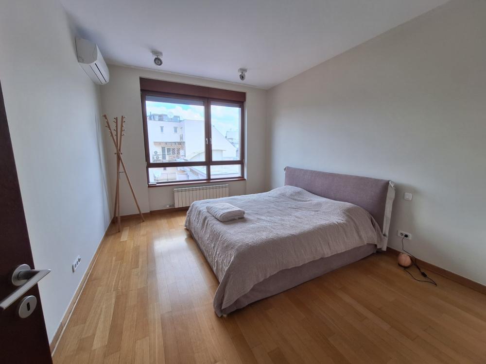 Slika 8 - Mome Kapora, Trosoban stan za izdavanje, 102m2, 1.800€