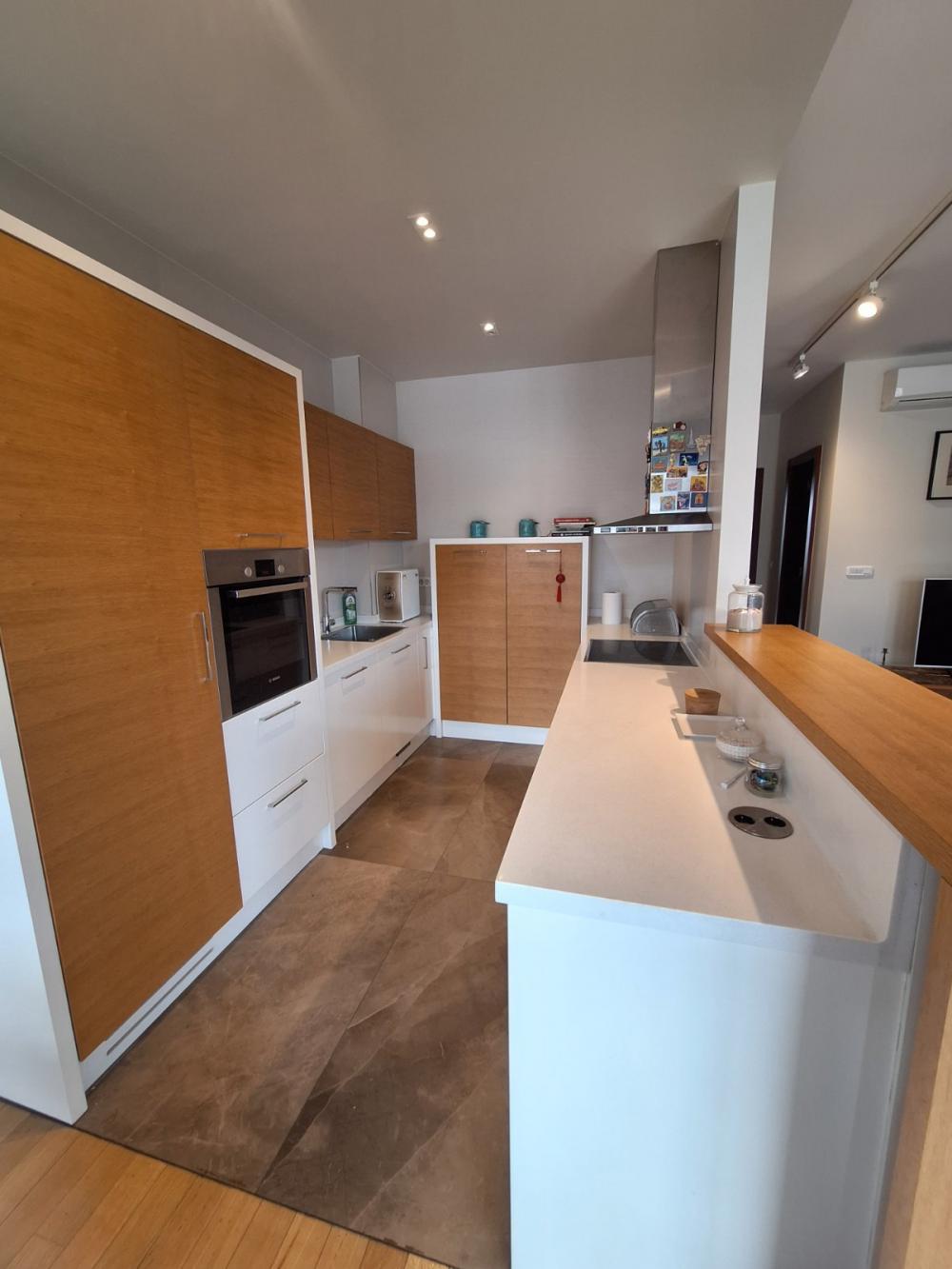Slika 5 - Mome Kapora, Trosoban stan za izdavanje, 102m2, 1.800€