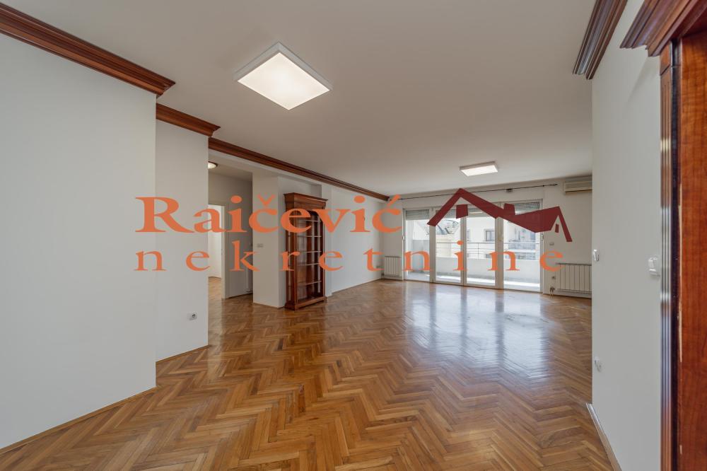 Slika 1 - Miloja Djaka, Četvorosoban stan na prodaju, 117m2, 468.000€
