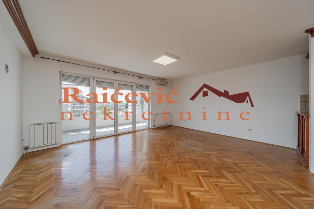 Slika 2 - Miloja Djaka, Četvorosoban stan na prodaju, 117m2, 468.000€