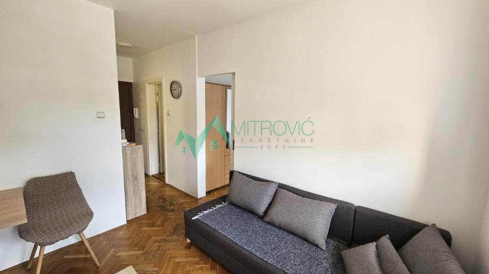 Slika 1 - Jednoiposoban stan za izdavanje, 30m2, 350€