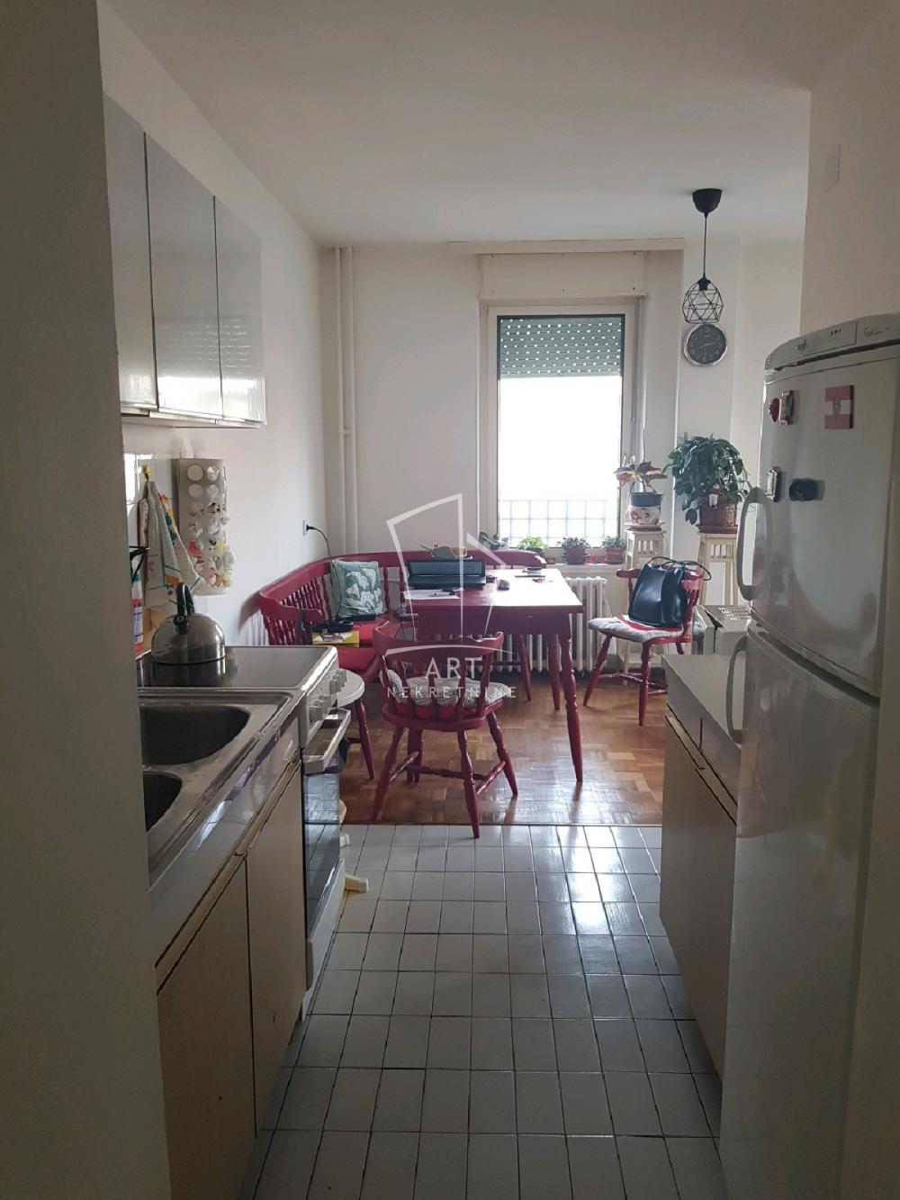 Slika 4 - Vojislava Ilića, Trosoban stan za izdavanje, 78m2, 950€
