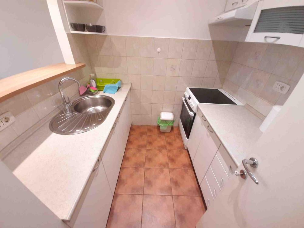 Slika 4 - Bulevar Kralja Aleksandra, Dvosoban stan za izdavanje, 45m2, 350€
