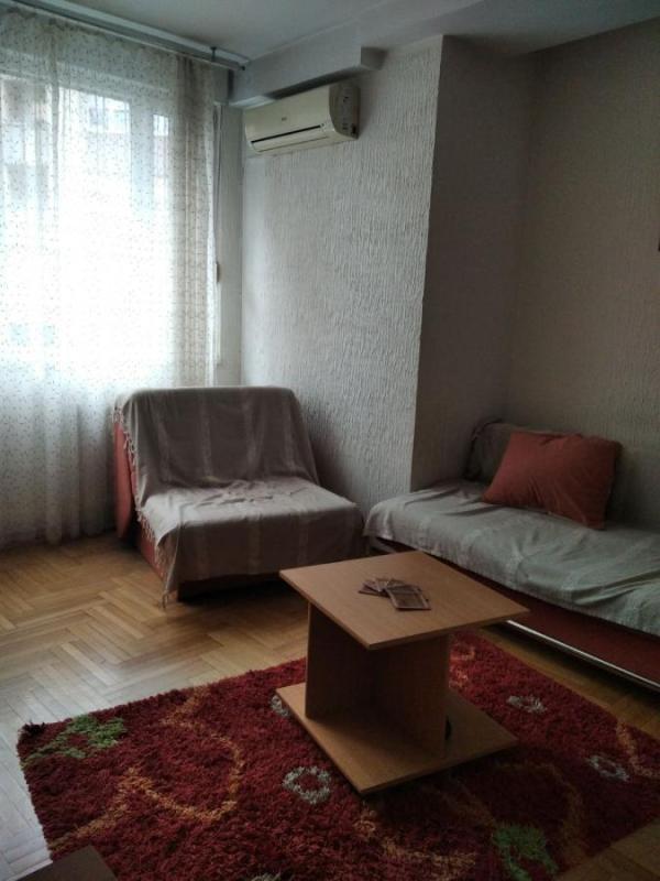 Glavna slika -Jednosoban stan za izdavanje, 26m2, 280€