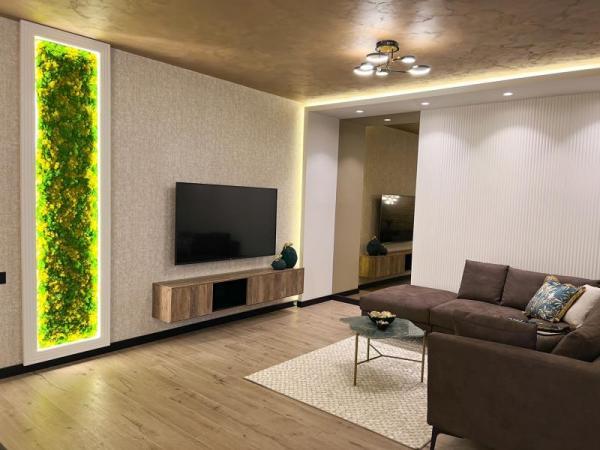 Glavna slika -Trosoban stan za izdavanje, 90m2, 1.500€