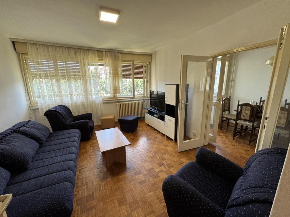 Glavna slika -Matice srpske, Dvosoban stan za izdavanje, 59m2, 500€