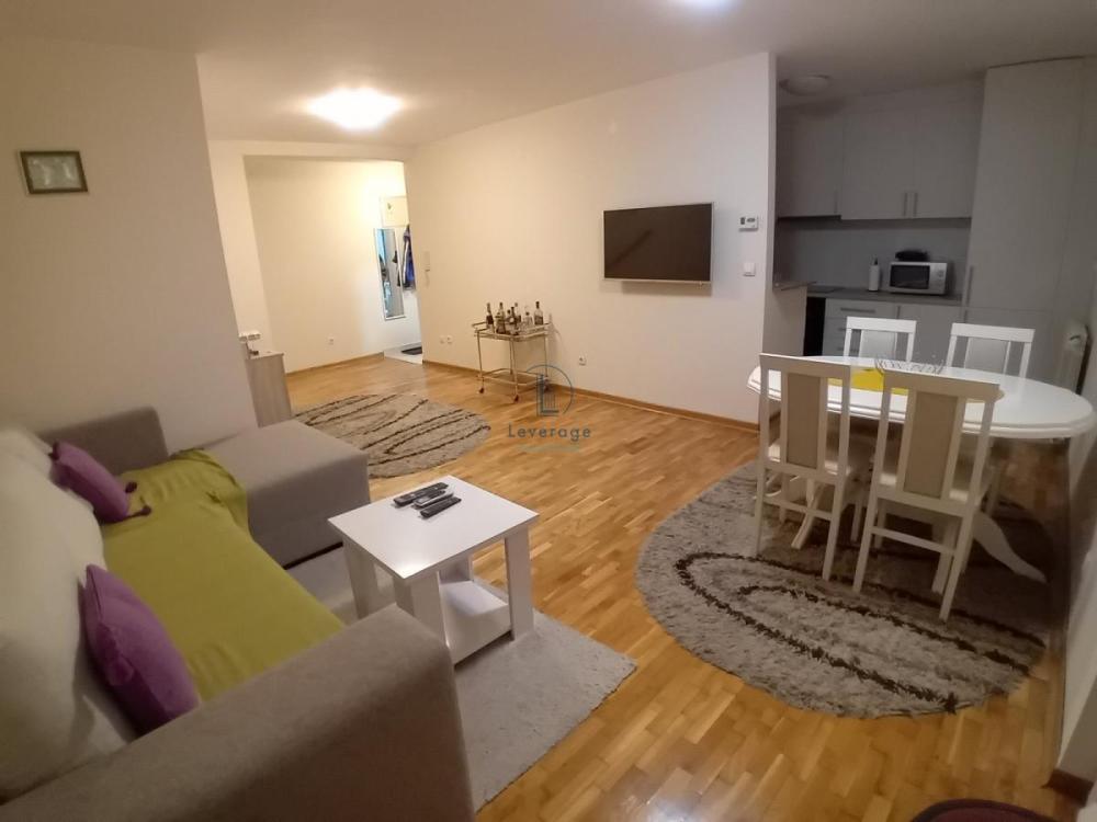 Slika 1 - Pregrevica, Dvoiposoban stan za izdavanje, 60m2, 500€