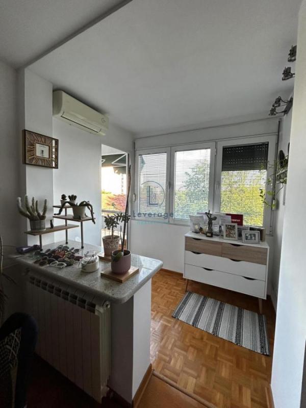 Slika 1 - Prvomajska, Jednoiposoban stan za izdavanje, 38m2, 500€