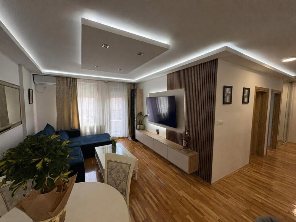 Glavna slika -Dvoiposoban stan na prodaju, 57m2, 189.000€