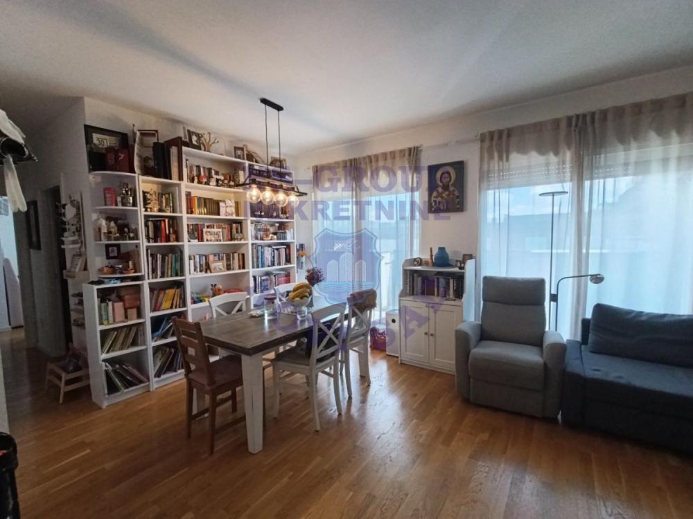 Glavna slika -Trosoban stan na prodaju, 67m2, 220.840€