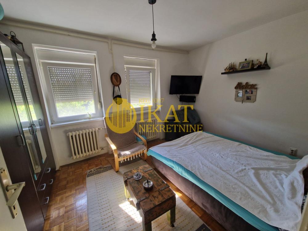 Slika 2 - Miloša Obrenovića, Četvorosoban stan na prodaju, 99m2, 169.000€