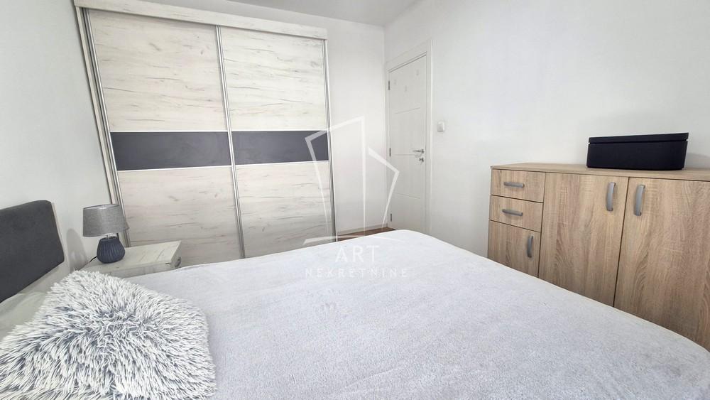 Slika 11 - Vojvode Savatija, Trosoban stan za izdavanje, 57m2, 700€