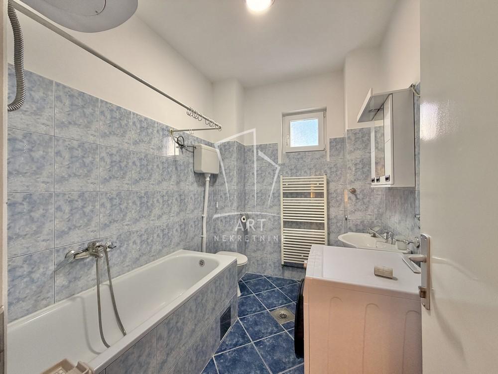 Slika 10 - Zabrđanska, Dvoiposoban stan za izdavanje, 78m2, 650€