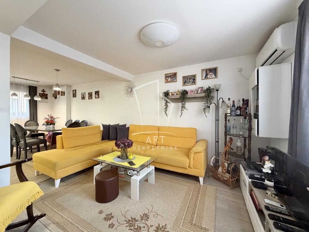Glavna slika -Sutjeska 7, Trosoban stan na prodaju, 72m2, 136.000€