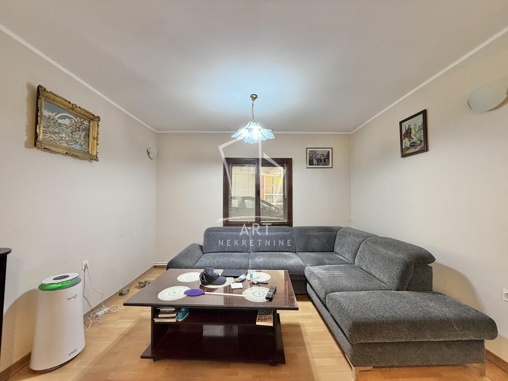 Slika 2 - Rada Ostojića, Dvosoban stan na prodaju, 55m2, 75.000€