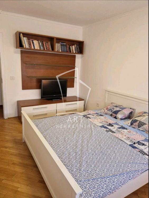 Slika 10 - Svetog Save, Četvorosoban stan za izdavanje, 107m2, 1.400€