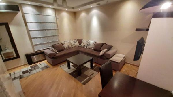 Slika 1 - Golsvordijeva, Dvosoban stan za izdavanje, 45m2, 700€