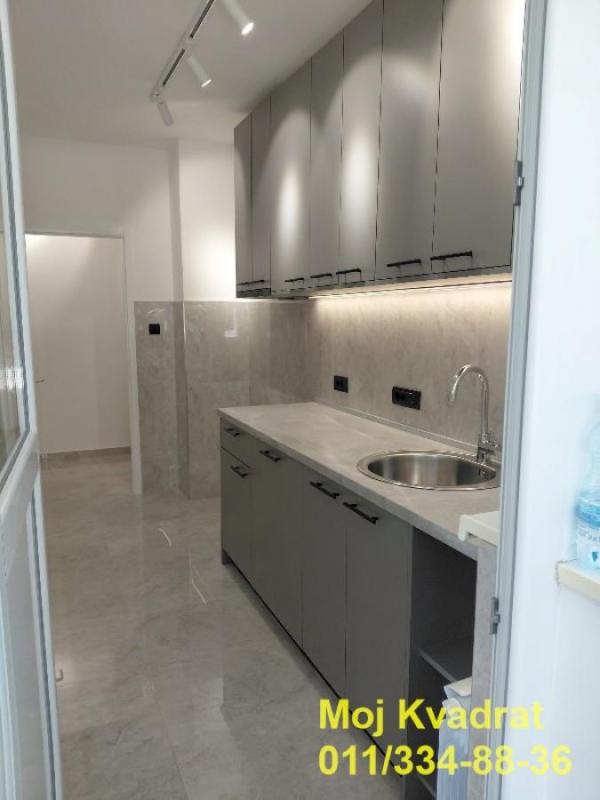 Slika 1 - Dvoiposoban stan za izdavanje, 64m2, 750€