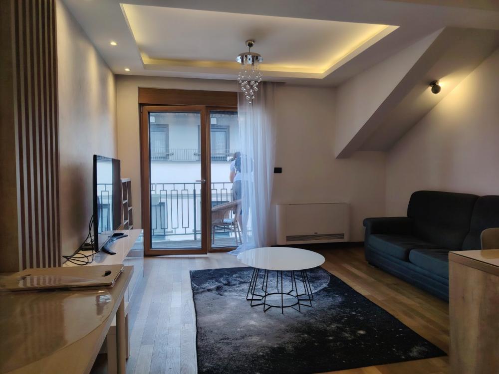 Glavna slika -Tikveška, Dvosoban stan za izdavanje, 50m2, 750€