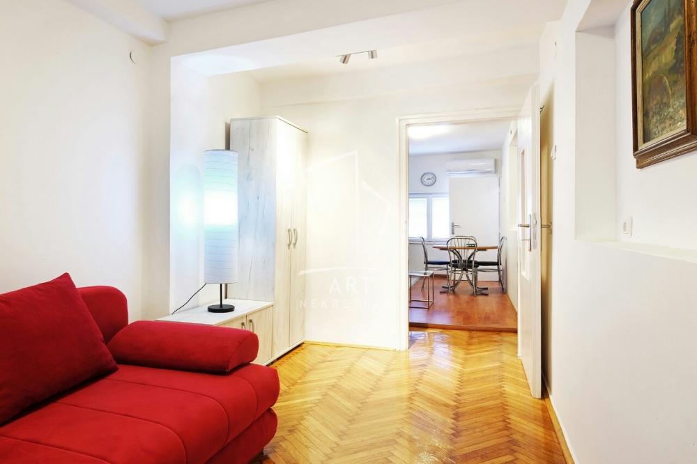 Slika 1 - Dobrice Ćosića, Jednosoban stan za izdavanje, 30m2, 450€