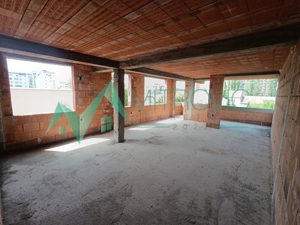 Slika 3 - Četvorosoban stan na prodaju, 128m2, 341.760€