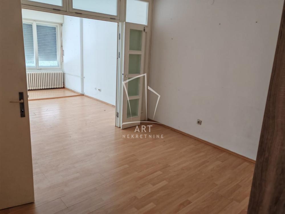 Slika 2 - Nehruova, Jednoiposoban stan za izdavanje, 52m2, 500€